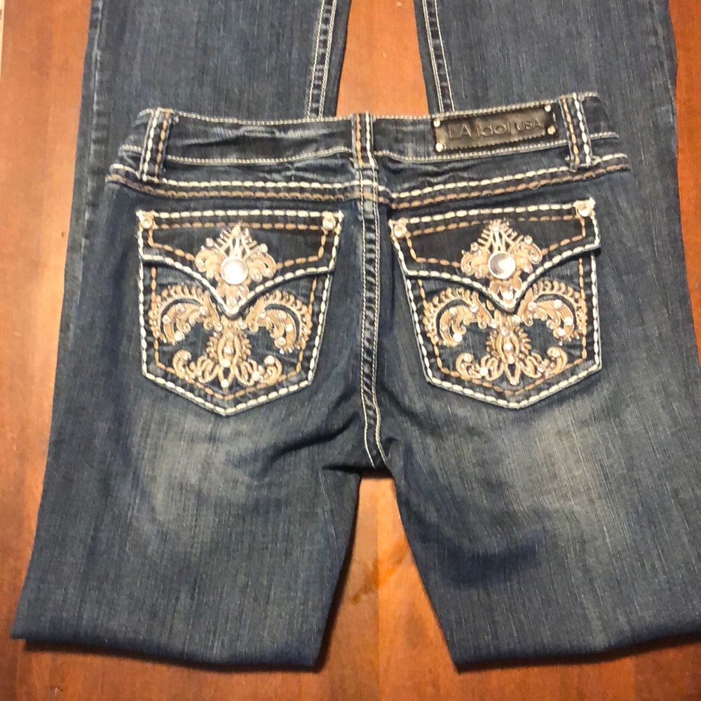 LA IDOL  Stunning W 31-L34 or size 9 Jeans (L-100)